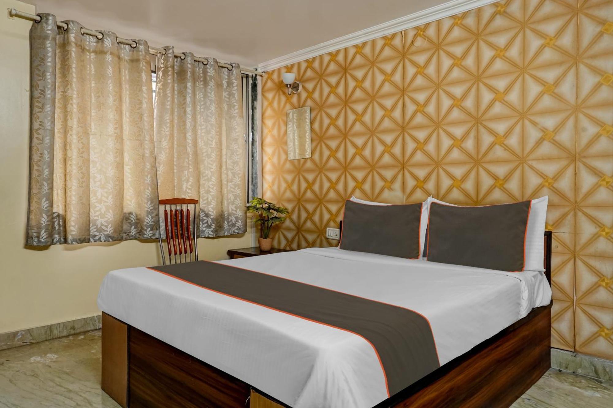Hotel Galaxy Residency Kalyani Nagar Pune Eksteriør bilde
