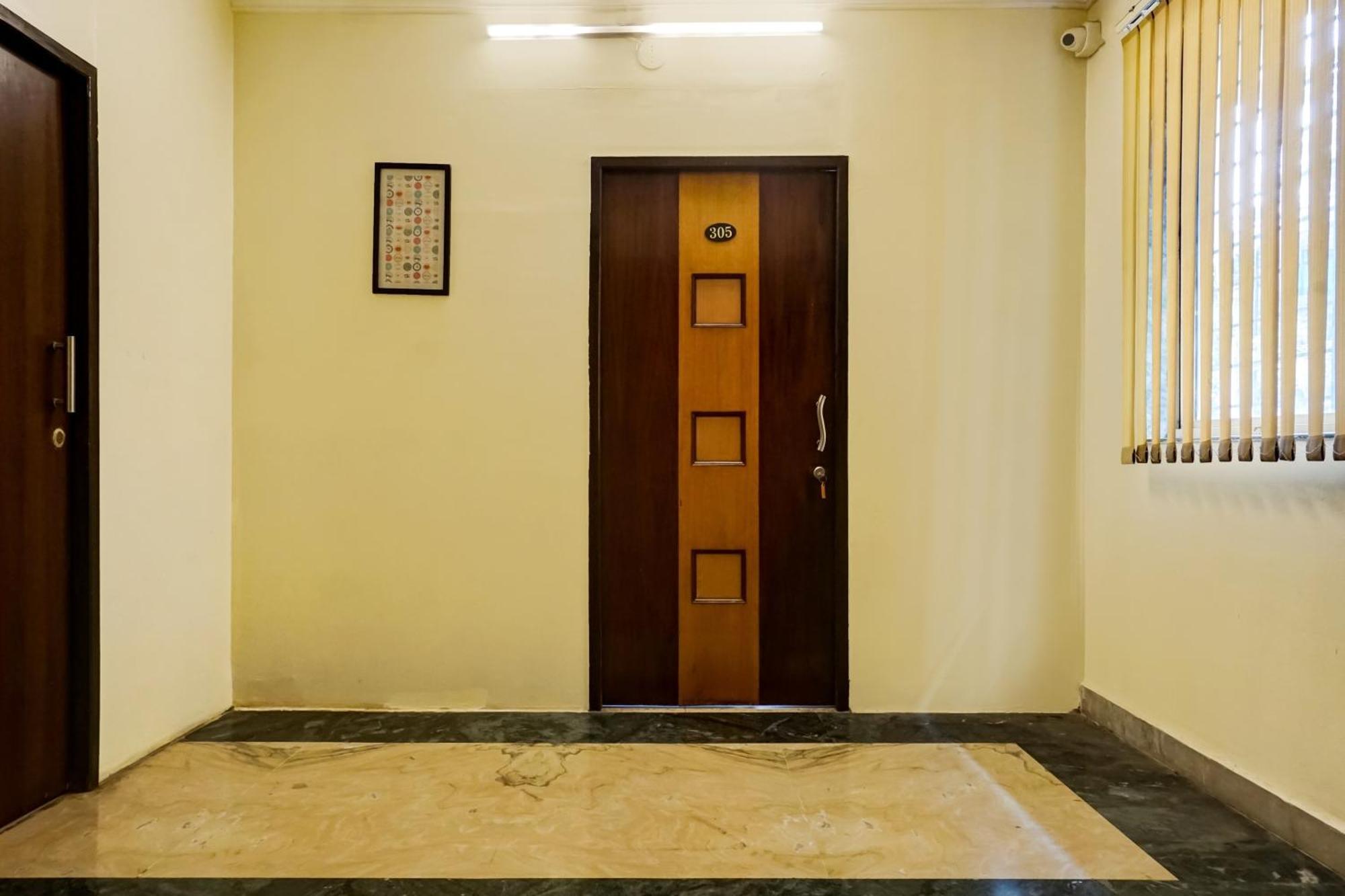 Hotel Galaxy Residency Kalyani Nagar Pune Eksteriør bilde