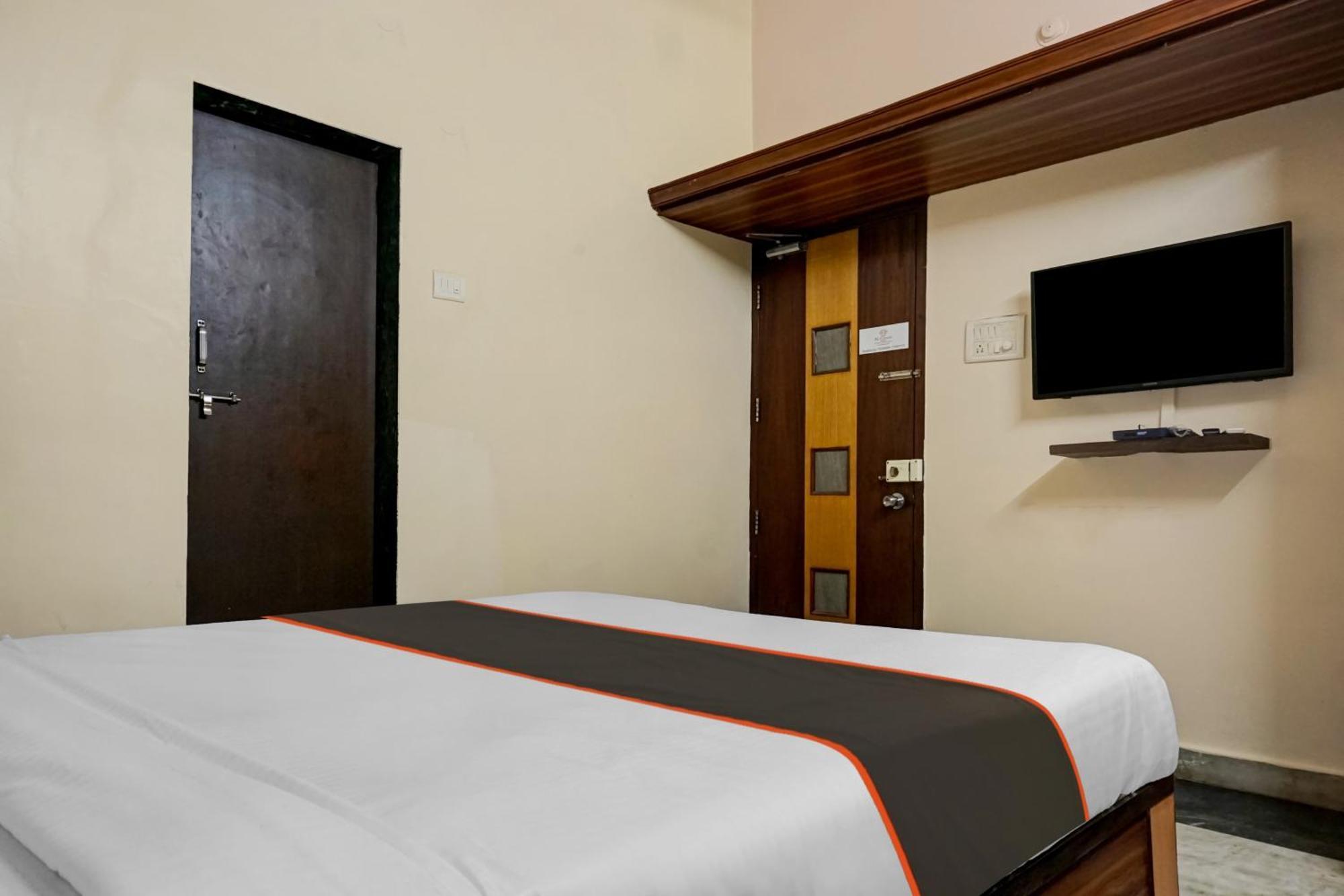 Hotel Galaxy Residency Kalyani Nagar Pune Eksteriør bilde